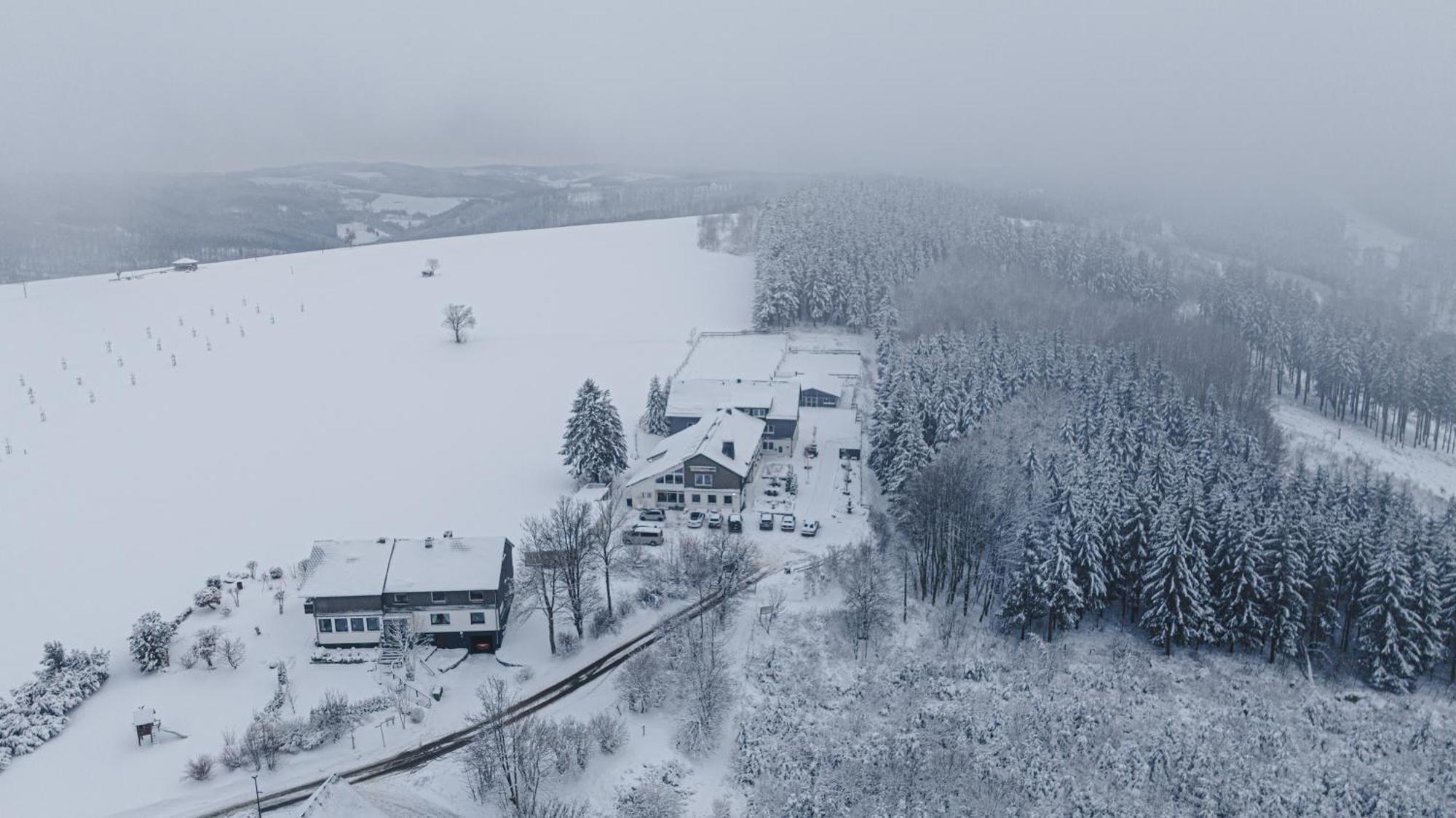 Landhotel Flora & Fauna (Adults Only) Winterberg Exteriör bild